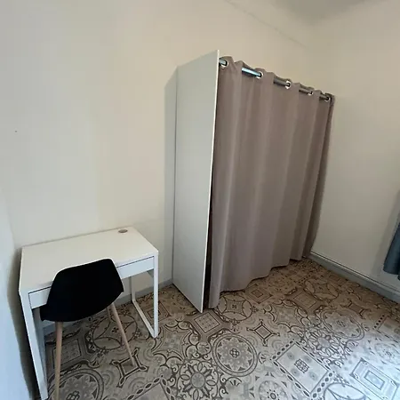 Apartamento Grand De 100m2 -allee Paul Riquet - 4chambres - Wifi- Tv Connectee *